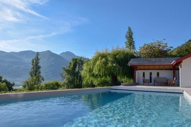 Le Chalet Des Pyrenees St Savin Saint-Savin  Exterior foto